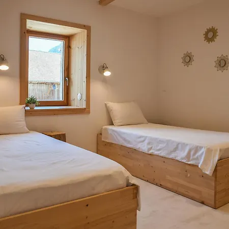 Ciméléon Hébergement de vacances Aillon-le-Jeune